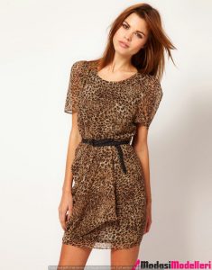 leopar-desenli-elbise-modelleri-26